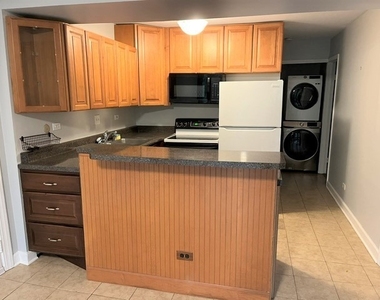 5532 E Lake Drive - Photo Thumbnail 2