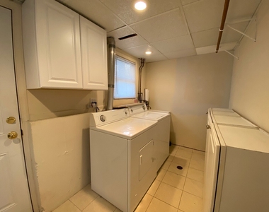 340 Sycamore Drive - Photo Thumbnail 20
