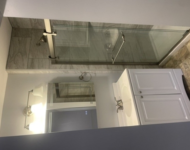 1721 Sheridan Road - Photo Thumbnail 5