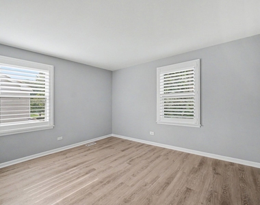 509 Ticonderoga Lane - Photo Thumbnail 17