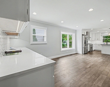 509 Ticonderoga Lane - Photo Thumbnail 8