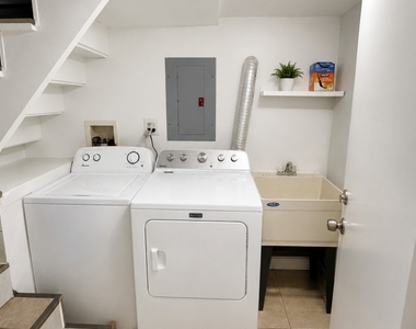 4326 Wesley Terrace - Photo Thumbnail 15
