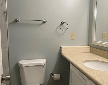 1648 Raleigh Circle Se - Photo Thumbnail 18