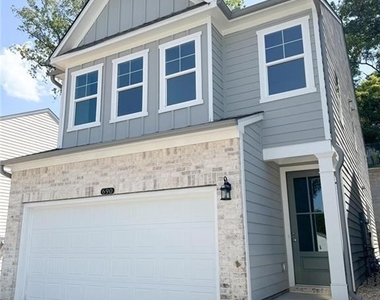 690 Smokey Quartz Way - Photo Thumbnail 1