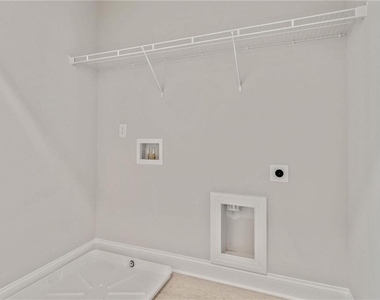 1342 Parc Bench Road - Photo Thumbnail 14