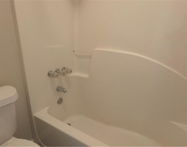 2377 Fawn Hollow Court - Photo Thumbnail 17