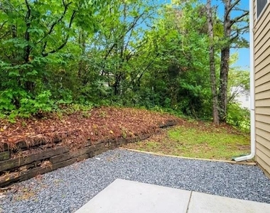 2377 Fawn Hollow Court - Photo Thumbnail 22