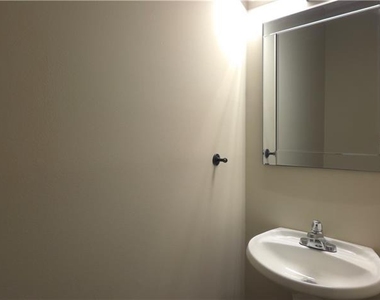 2377 Fawn Hollow Court - Photo Thumbnail 7