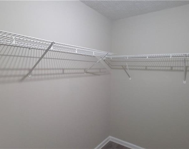 2377 Fawn Hollow Court - Photo Thumbnail 12