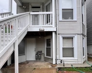 2835 N Ridgeway Avenue - Photo Thumbnail 1