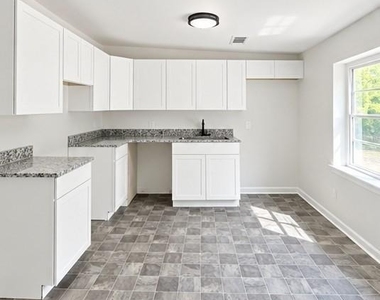 801 Peeples Valley Road Nw - Photo Thumbnail 3