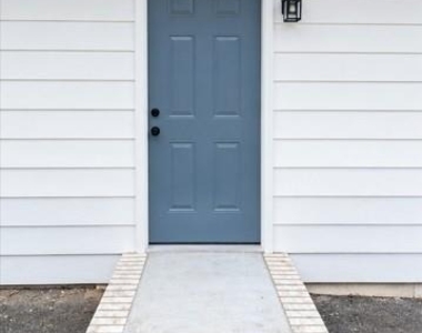 801 Peeples Valley Road Nw - Photo Thumbnail 1