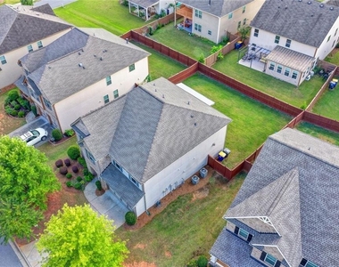 4440 Sanderling Street - Photo Thumbnail 60