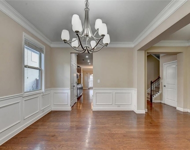 4440 Sanderling Street - Photo Thumbnail 8