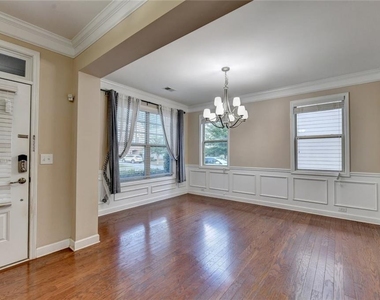 4440 Sanderling Street - Photo Thumbnail 3