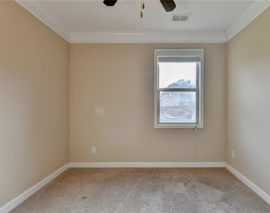 4440 Sanderling Street - Photo Thumbnail 28