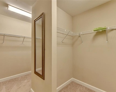 4440 Sanderling Street - Photo Thumbnail 45
