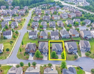4440 Sanderling Street - Photo Thumbnail 63