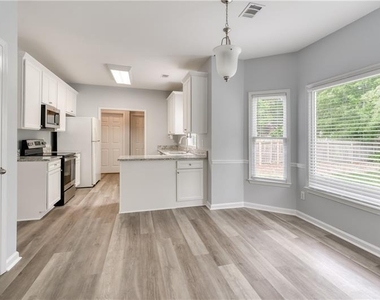 355 Lamme Chase - Photo Thumbnail 10