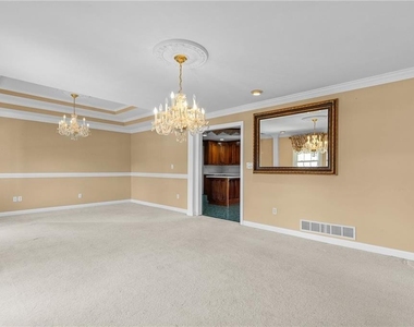 1560 Sever Road - Photo Thumbnail 4