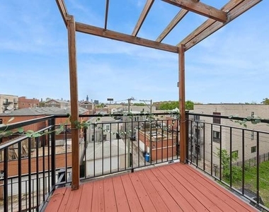 519 S Maplewood Avenue - Photo Thumbnail 19