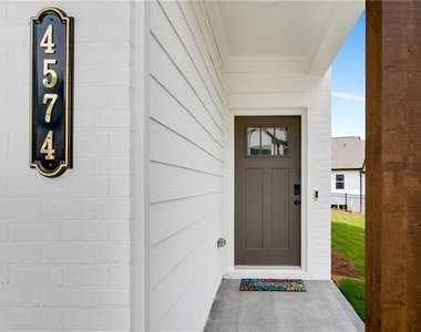4574 Cypress Park Drive - Photo Thumbnail 2