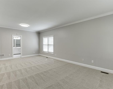 9345 Riverclub Parkway - Photo Thumbnail 21
