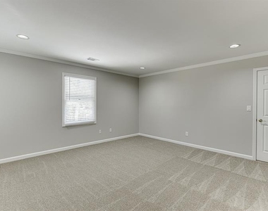 9345 Riverclub Parkway - Photo Thumbnail 25