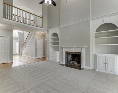 9345 Riverclub Parkway - Photo Thumbnail 7