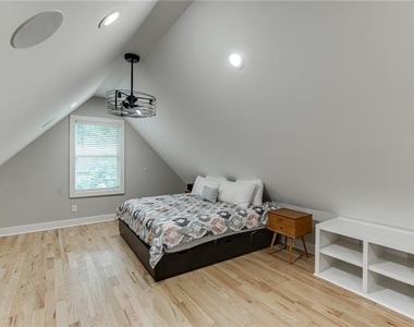 75 Cherry Street - Photo Thumbnail 48