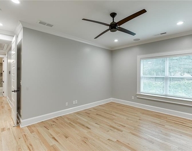 75 Cherry Street - Photo Thumbnail 20