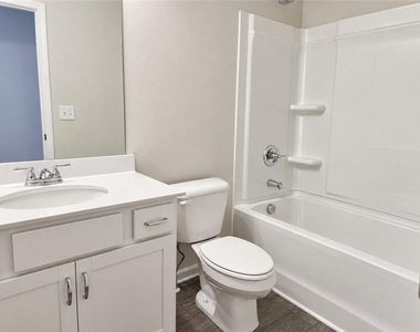 265 Dupont Drive - Photo Thumbnail 7