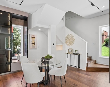 204 South Avenue Se - Photo Thumbnail 18