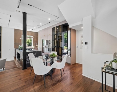 204 South Avenue Se - Photo Thumbnail 16
