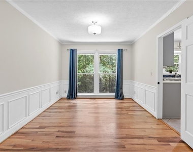 1428 Brookcliff Drive - Photo Thumbnail 13