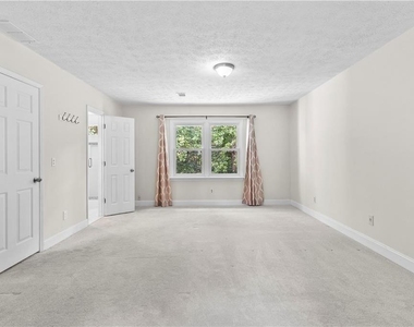 1428 Brookcliff Drive - Photo Thumbnail 24