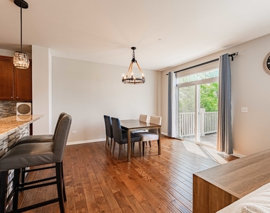 2832 Henley Lane - Photo Thumbnail 6