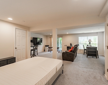 2832 Henley Lane - Photo Thumbnail 26