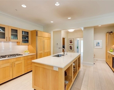 325 Riverhall Court - Photo Thumbnail 22