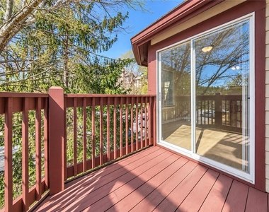 1107 Sandy Lane Drive - Photo Thumbnail 26