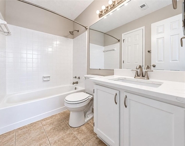 1107 Sandy Lane Drive - Photo Thumbnail 25