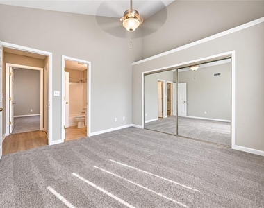 1107 Sandy Lane Drive - Photo Thumbnail 24