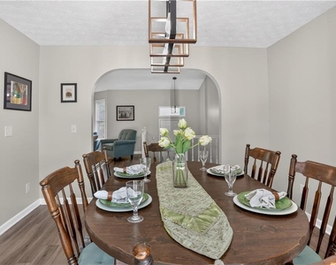 2562 Kennesaw Springs Court - Photo Thumbnail 10