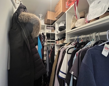 2650 N Lakeview Avenue - Photo Thumbnail 11