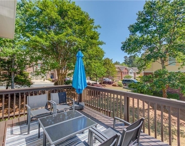 5885 Vista Brook Drive - Photo Thumbnail 33