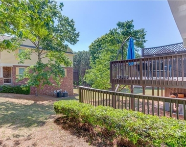 5885 Vista Brook Drive - Photo Thumbnail 37