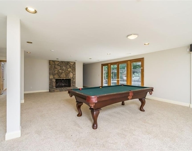 565 River Chase Point - Photo Thumbnail 19