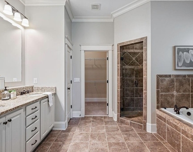 3271 Kensington Road - Photo Thumbnail 41