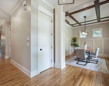 3271 Kensington Road - Photo Thumbnail 6