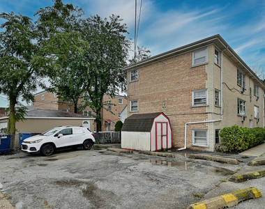 7610 W Belmont Avenue - Photo Thumbnail 22